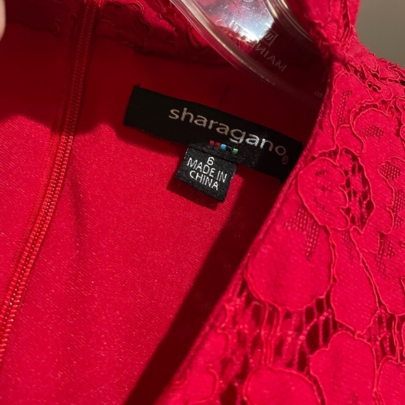 Love red dress - Picture 4 of 6